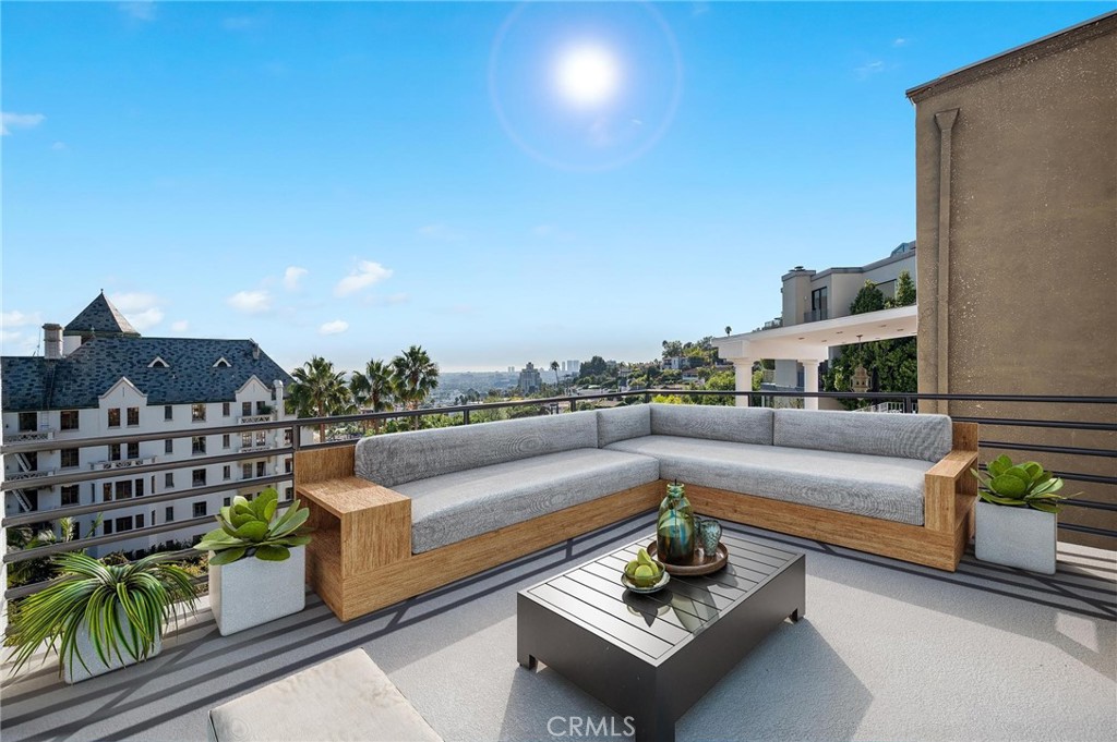 8246 Woodshill Trail, Los Angeles, CA 90069 — photo 1