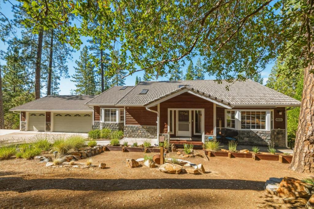 12309 Shooting Star Court, Groveland, CA 95321 — photo 1