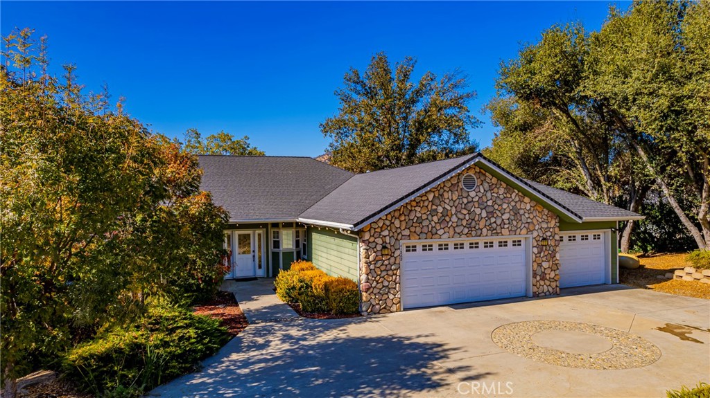 41282 Singing Hills, Ahwahnee, CA 93601 — photo 1