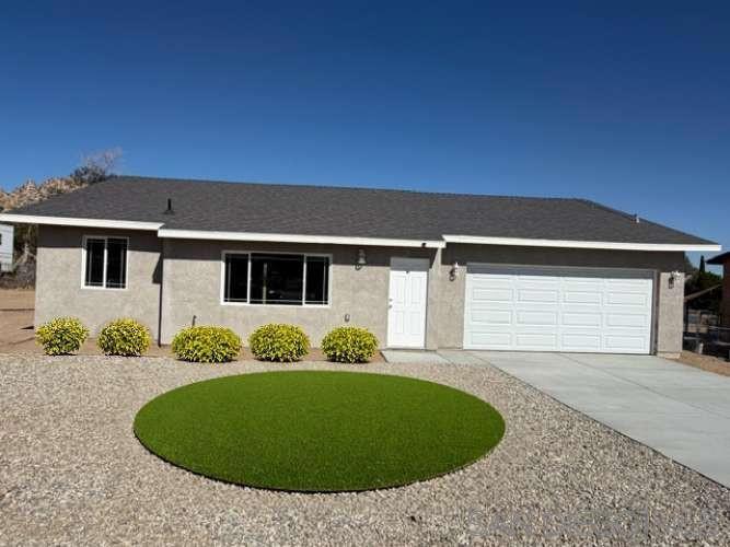 40063 176Th ST, Lake Los Angeles, CA 93591 — photo 1