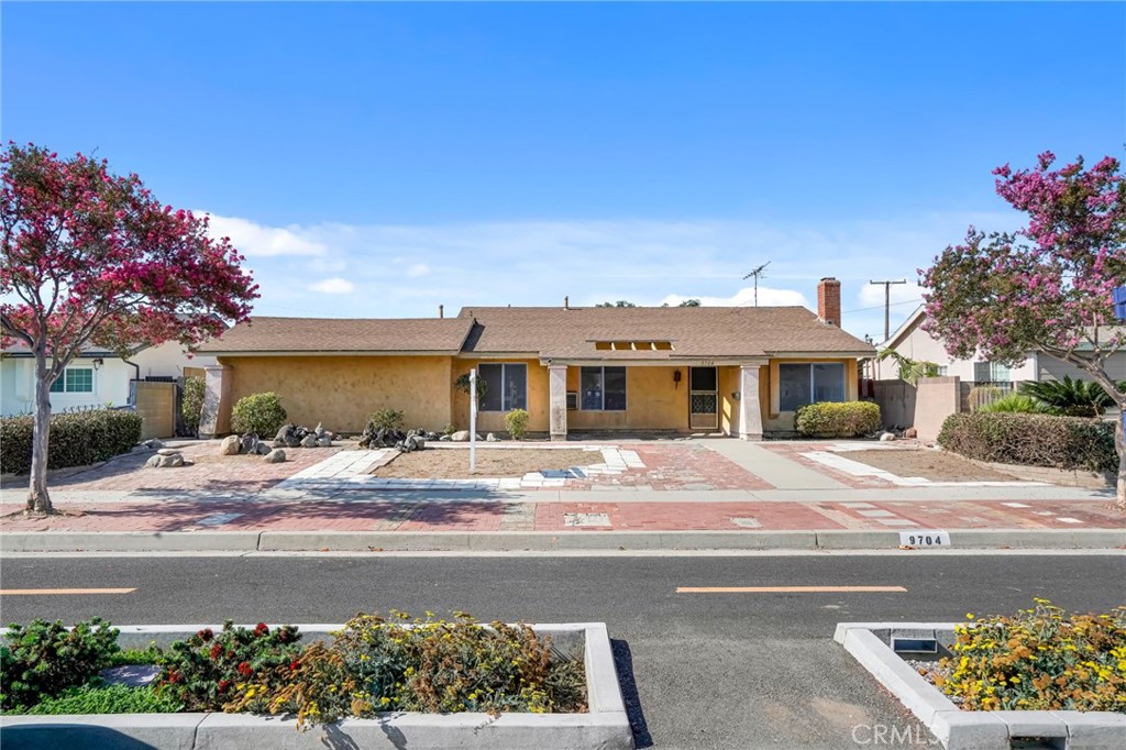 9704 Mines Avenue, Pico Rivera, CA 90660 — photo 1