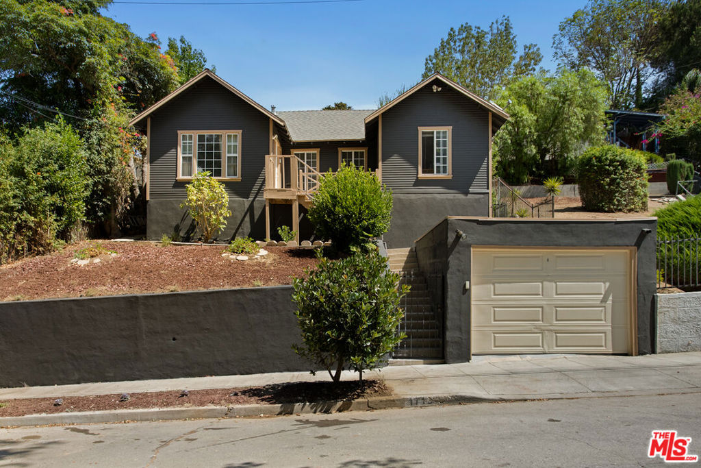 1715 Winmar Drive, Los Angeles, CA 90065 — photo 1