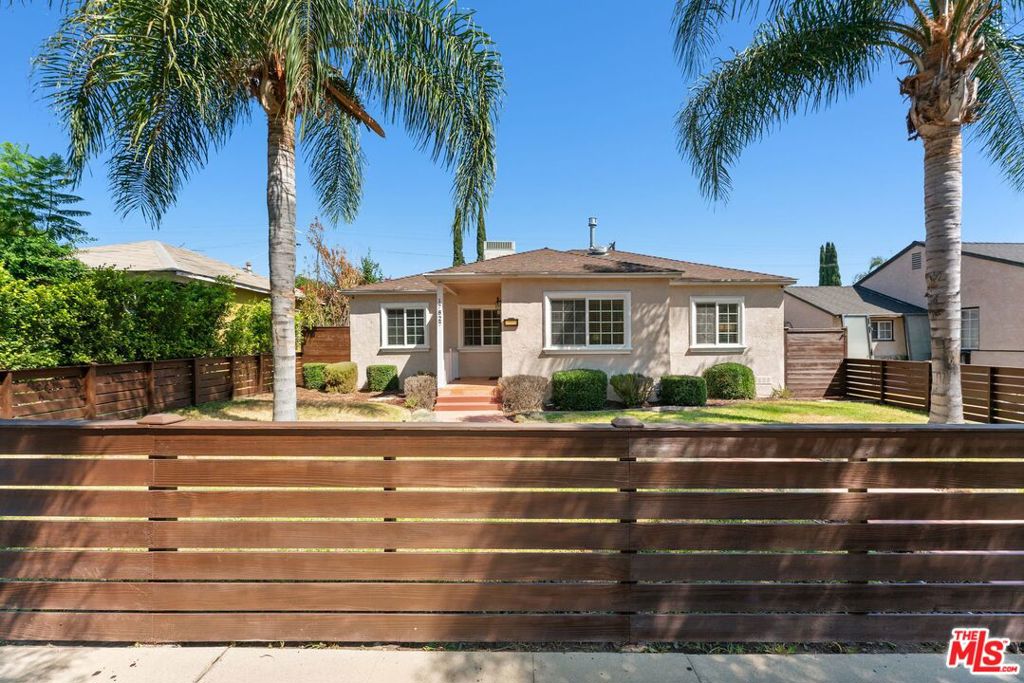 17827 Burbank Boulevard, Los Angeles, CA 91316 — photo 1