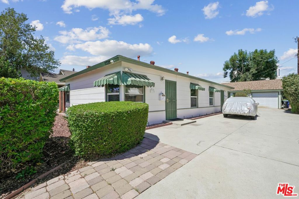 11335 Califa Street, Los Angeles, CA 91601 — photo 1