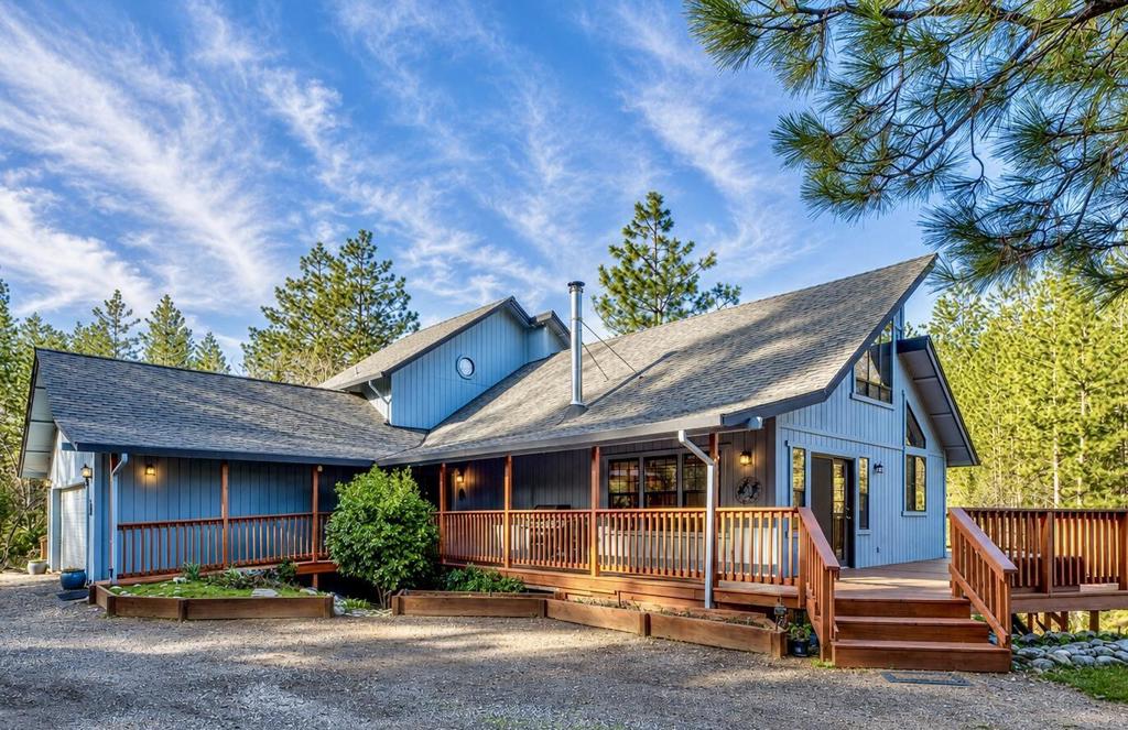24275 Grand View Avenue, Colfax, CA 95713 — photo 1