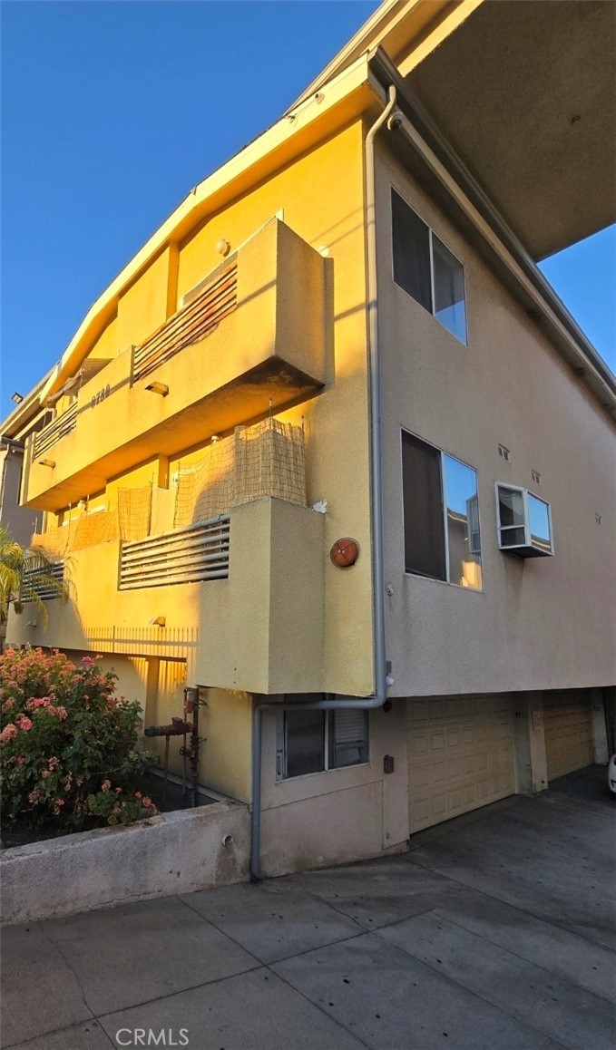 8780 Burnet 12, Los Angeles, CA 91343 — photo 1