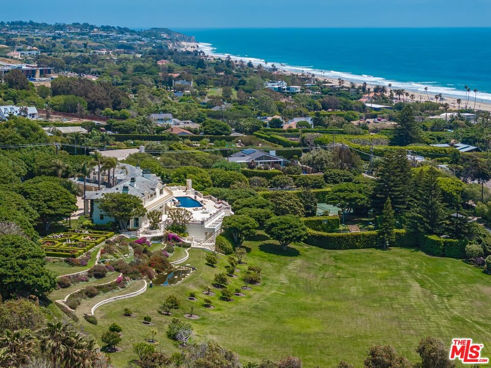 6051 Philip Avenue, Malibu, CA 90265 — photo 1