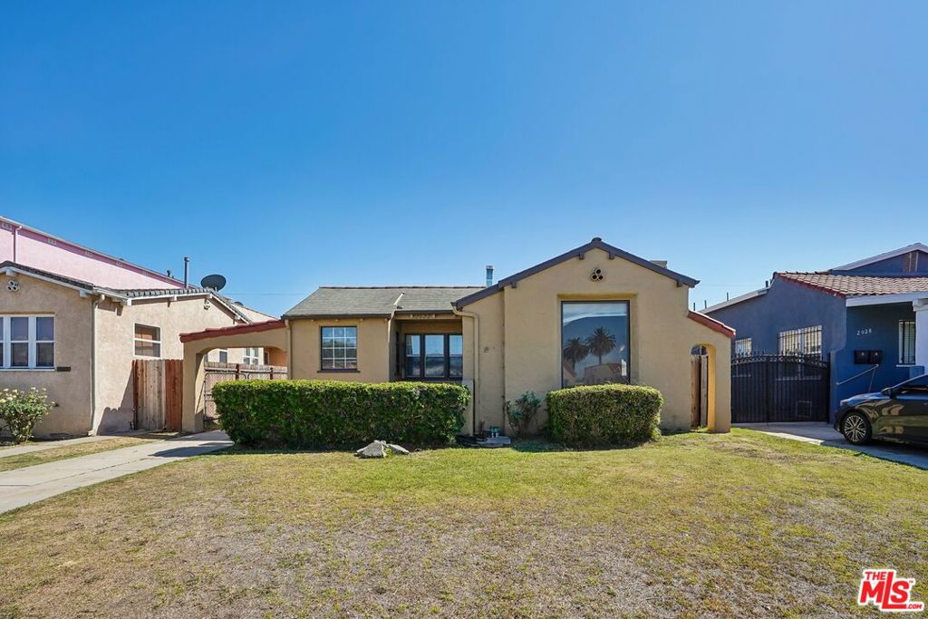 2022 W 83rd Street, Los Angeles, CA 90047 — photo 1