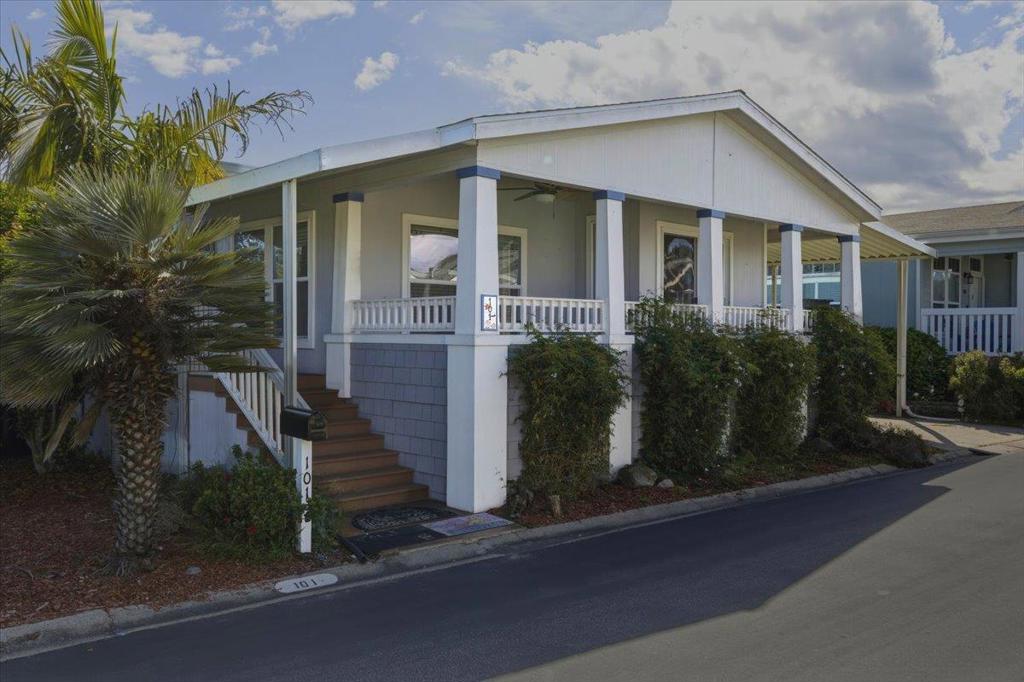 2435 Felt Street 101, Santa Cruz, CA 95062 — photo 1