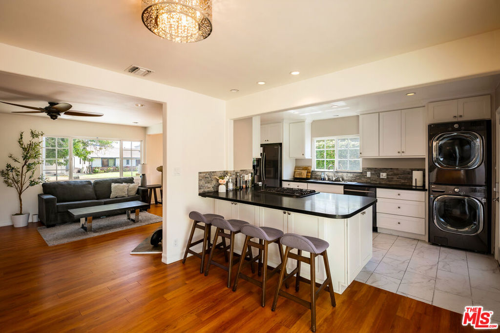 4747 Berryman Avenue, Culver City, CA 90230 — photo 1
