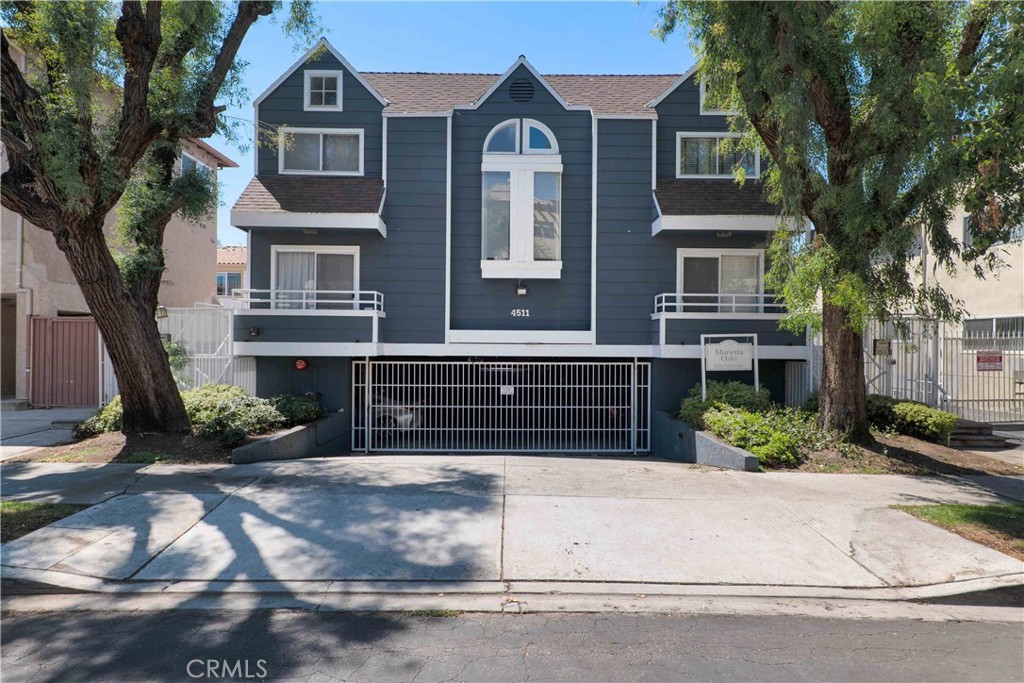 4511 Murietta Avenue 8, Sherman Oaks, CA 91423 — photo 1