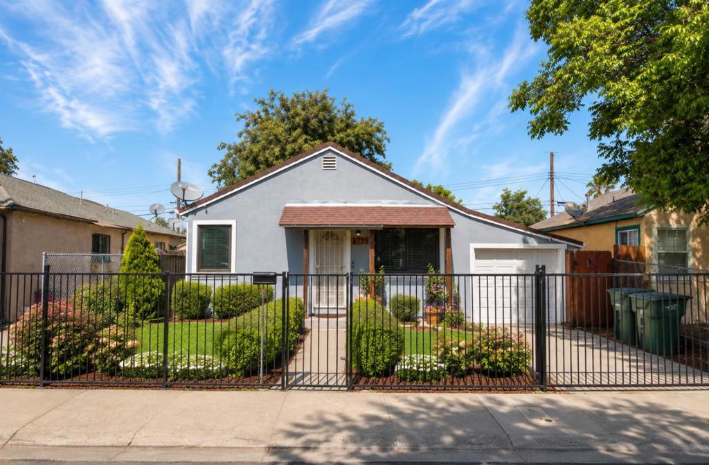 3713 18th Avenue, Sacramento, CA 95820 — photo 1