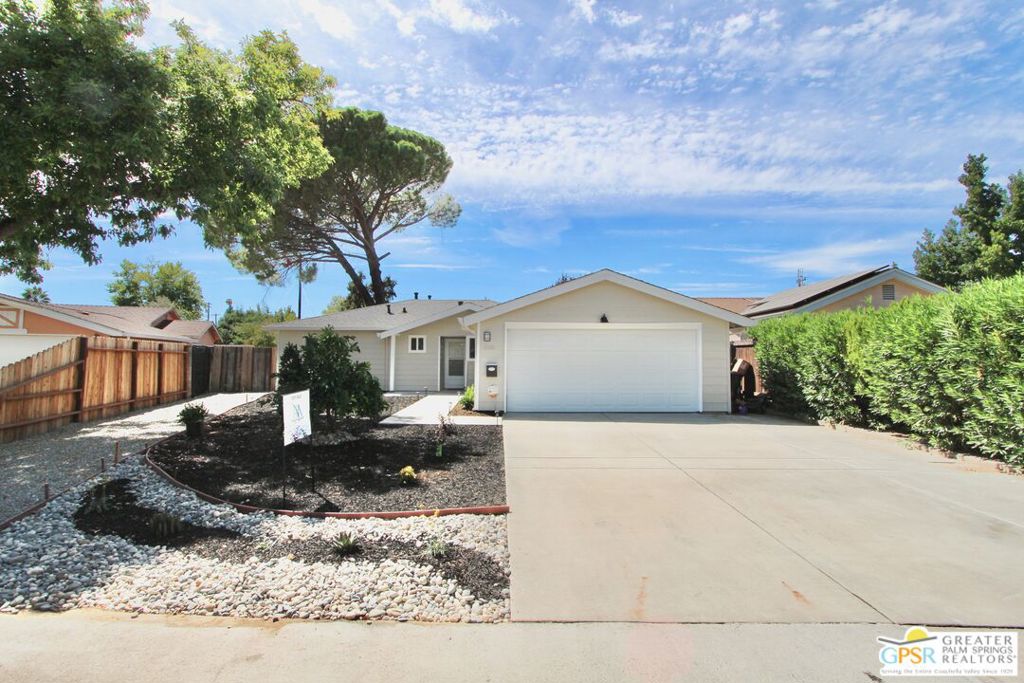 4566 Freeway Circle, Sacramento, CA 95841 — photo 1