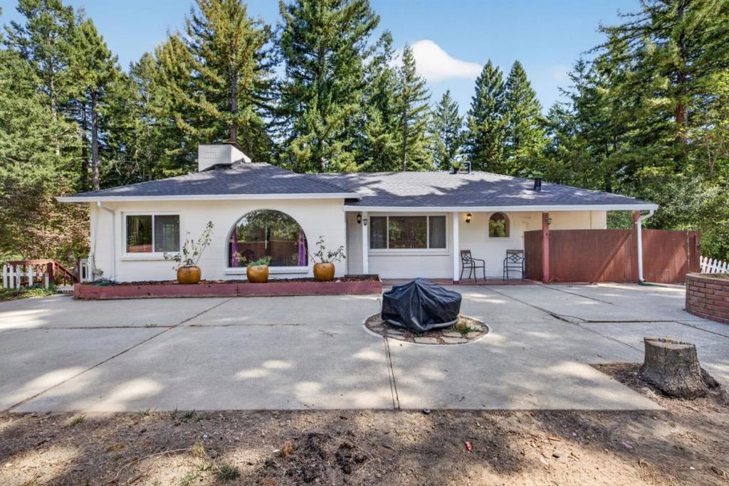 23889 Summit Road, Los Gatos, CA 95033 — photo 1
