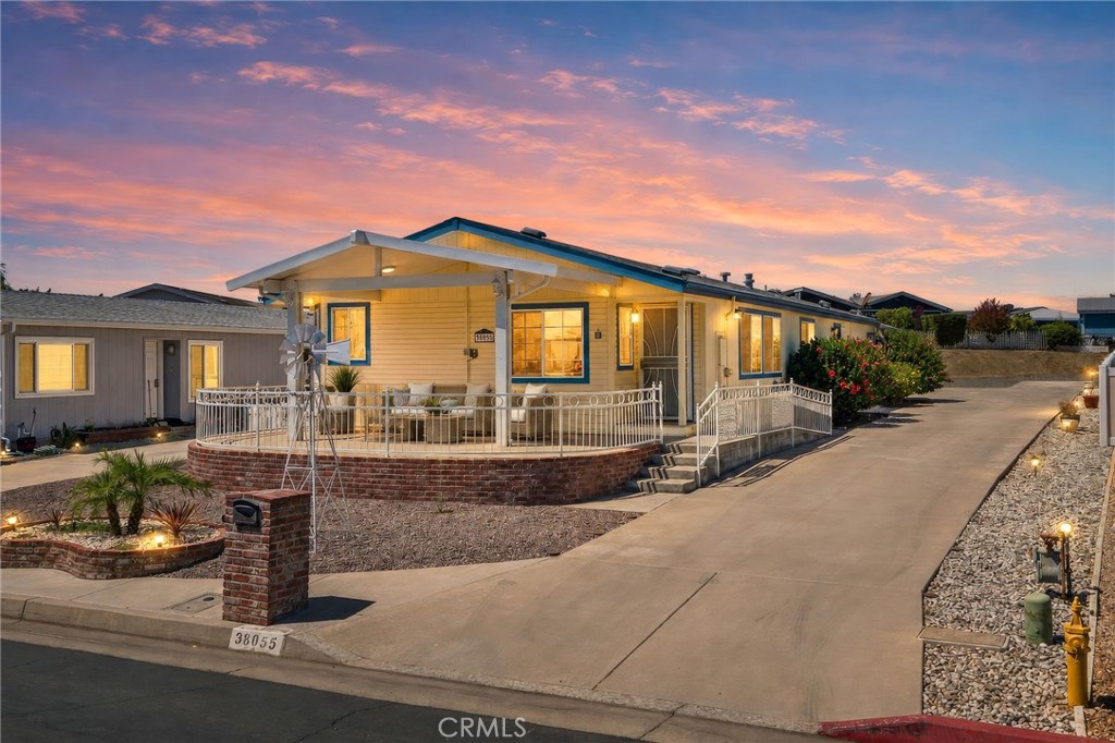 38055 Calle Amigable, Murrieta, CA 92563 — photo 1