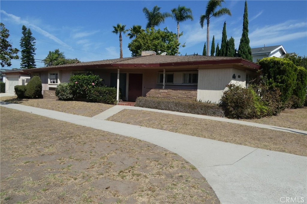 7927 Kentwood Avenue, Los Angeles, CA 90045 — photo 1