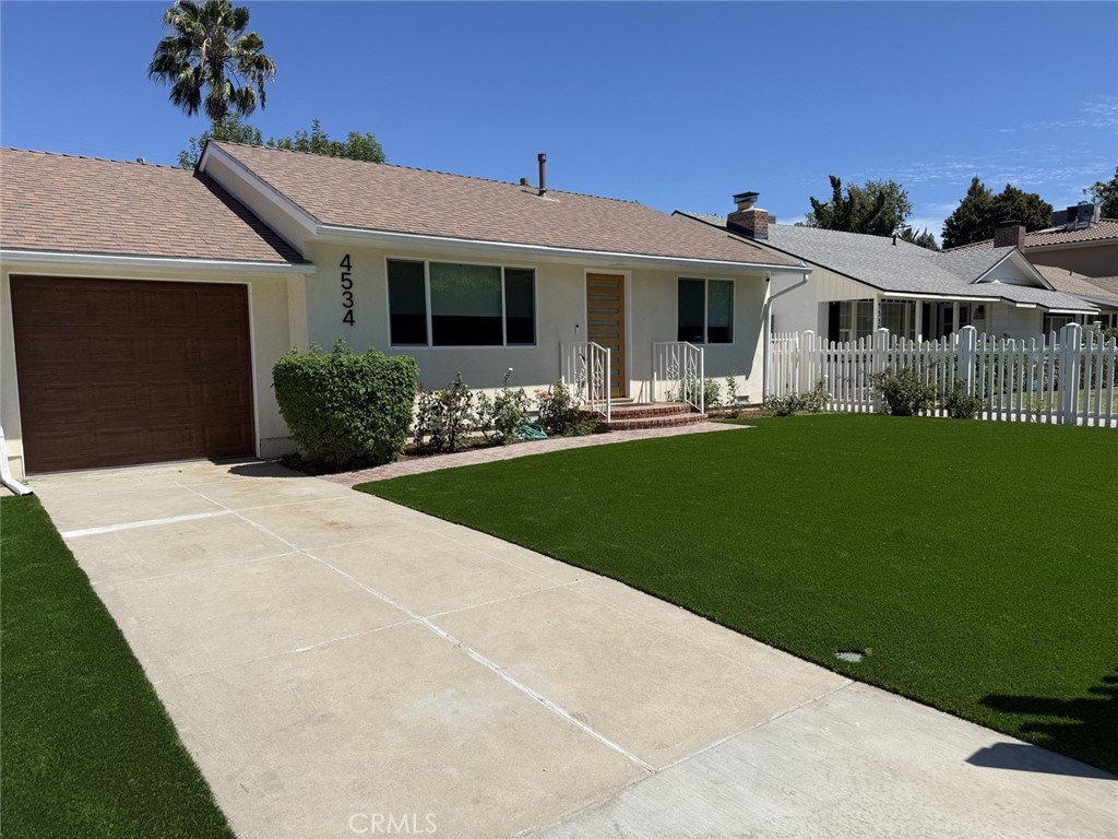 4534 Lennox, Sherman Oaks, CA 91423 — photo 1