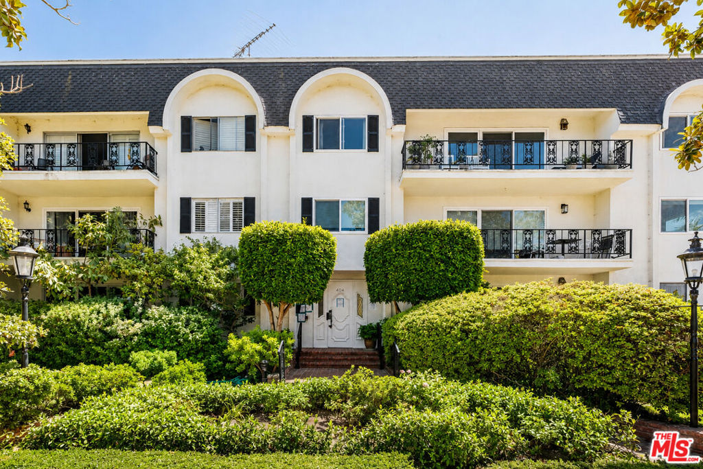 404 San Vicente Boulevard 204, Santa Monica, CA 90402 — photo 1