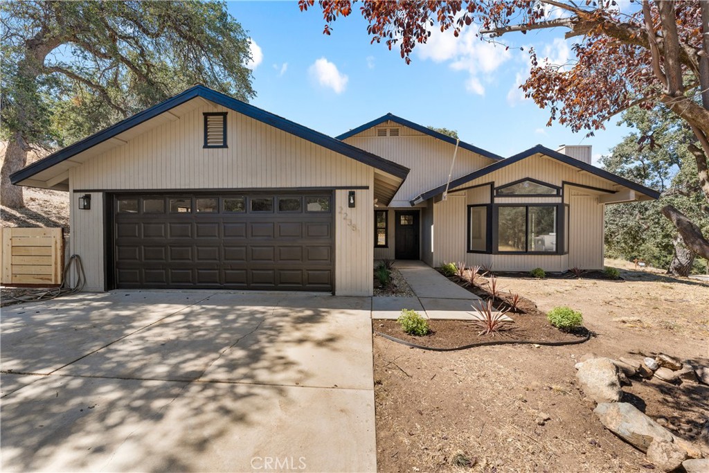22381 William Tell Trail, Tehachapi, CA 93561 — photo 1