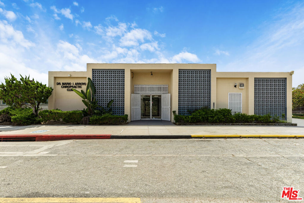 3480 Live Oak Street, Huntington Park, CA 90255 — photo 1