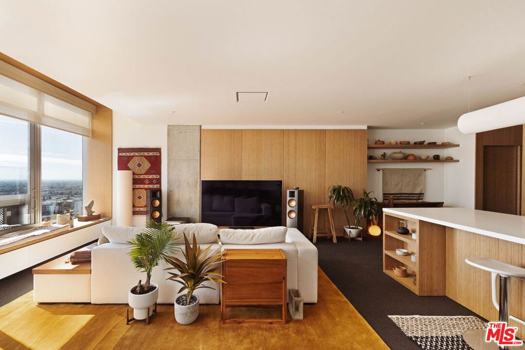 1155 S Grand Avenue 2107, Los Angeles, CA 90015 — photo 1