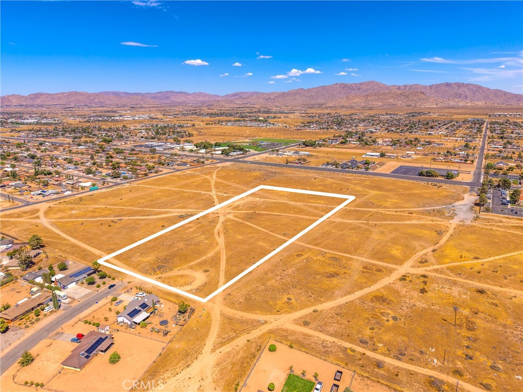 30874811 Okanagan Road, Apple Valley, CA 92308 — photo 1