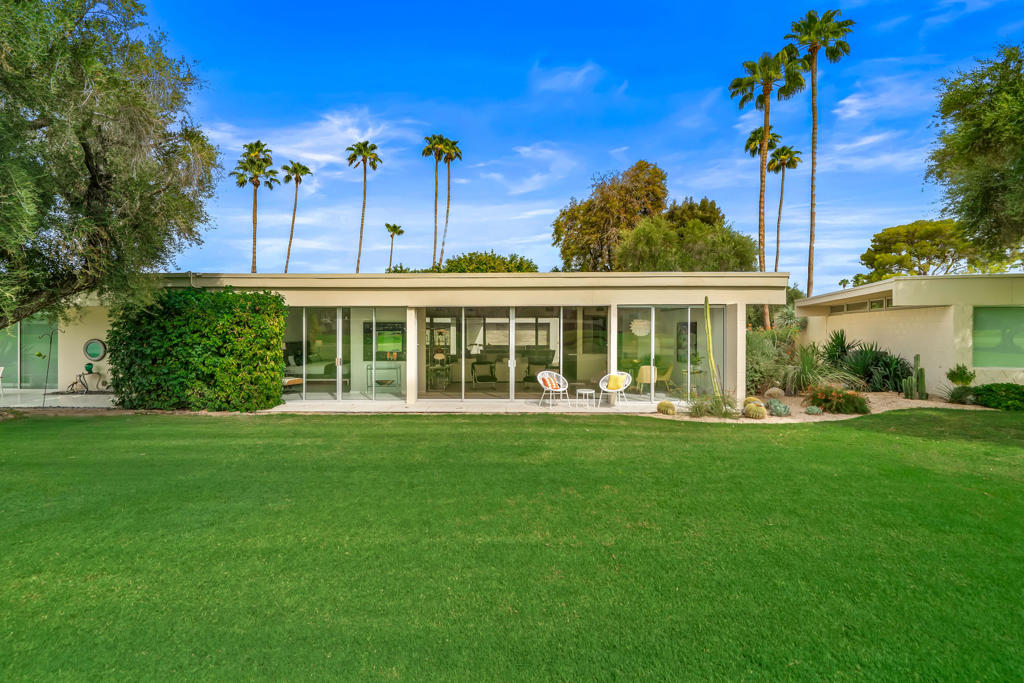 32 Lakeview Circle, Palm Springs, CA 92264 — photo 1