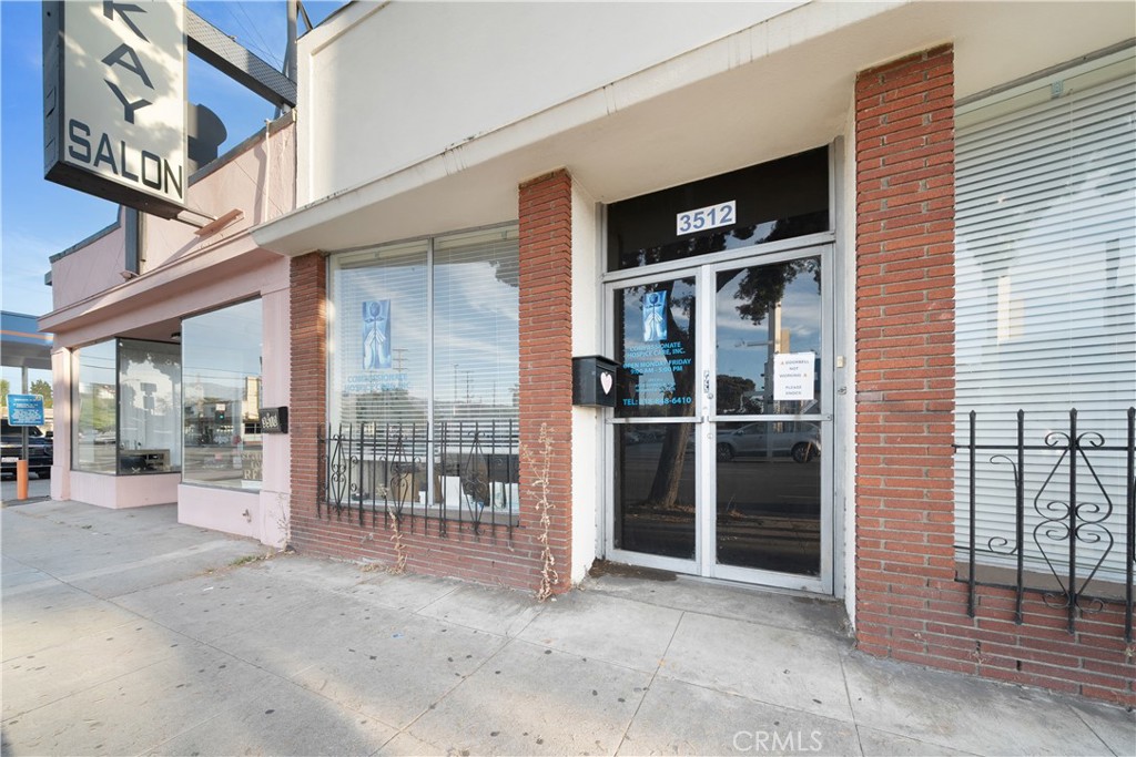 3512 W Victory, Burbank, CA 91505 — photo 1