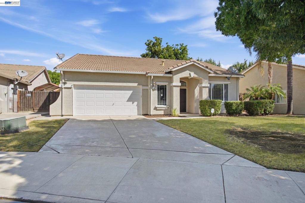 947 Forecast Ln, Tracy, CA 95377 — photo 1