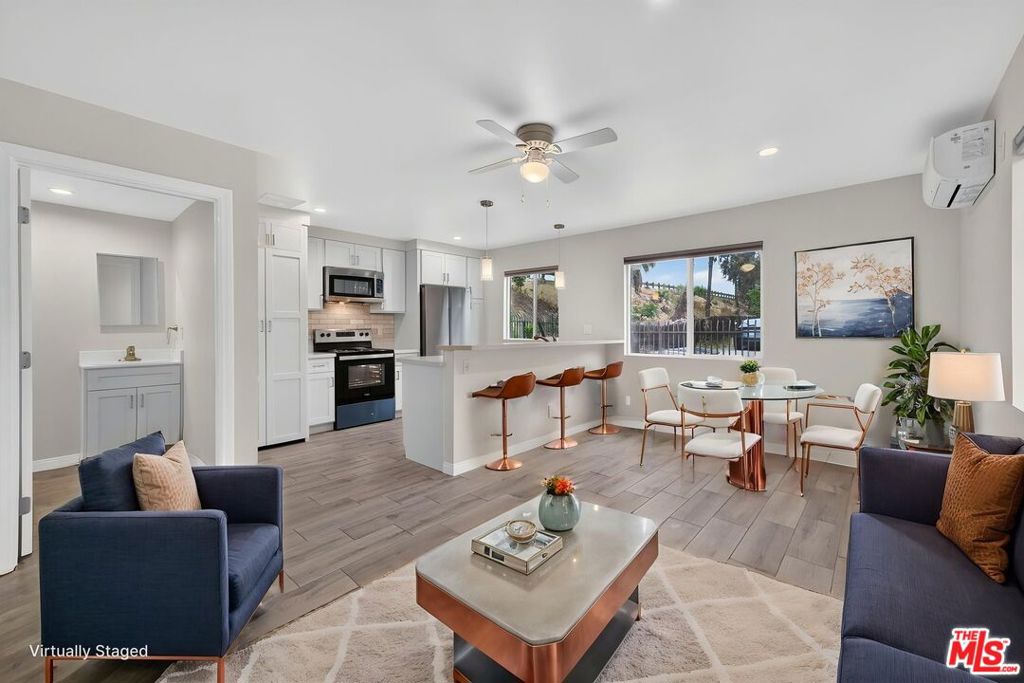 1435 W 22nd Street, Los Angeles, CA 90007 — photo 1