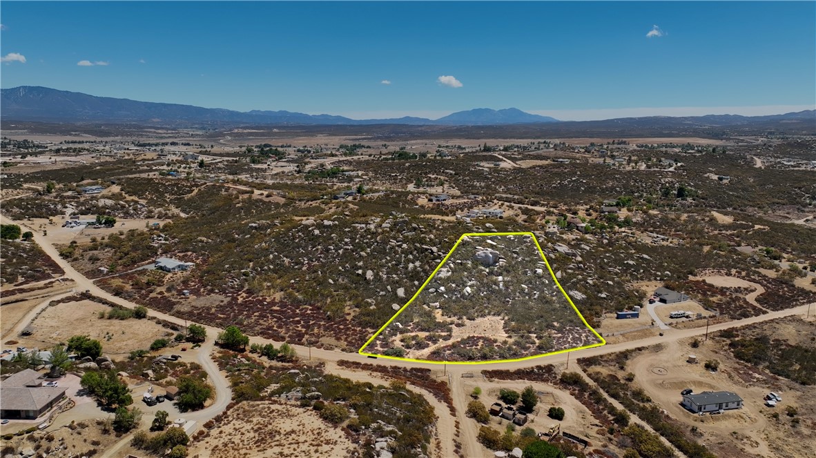 714 Rolling Hills Drive, Aguanga, CA 92536 — photo 1