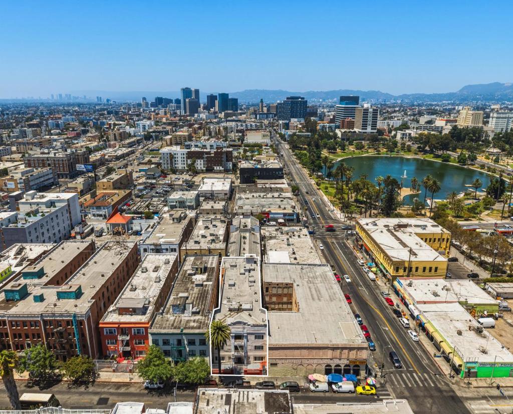 711 S Westlake Avenue, Los Angeles, CA 90057 — photo 1