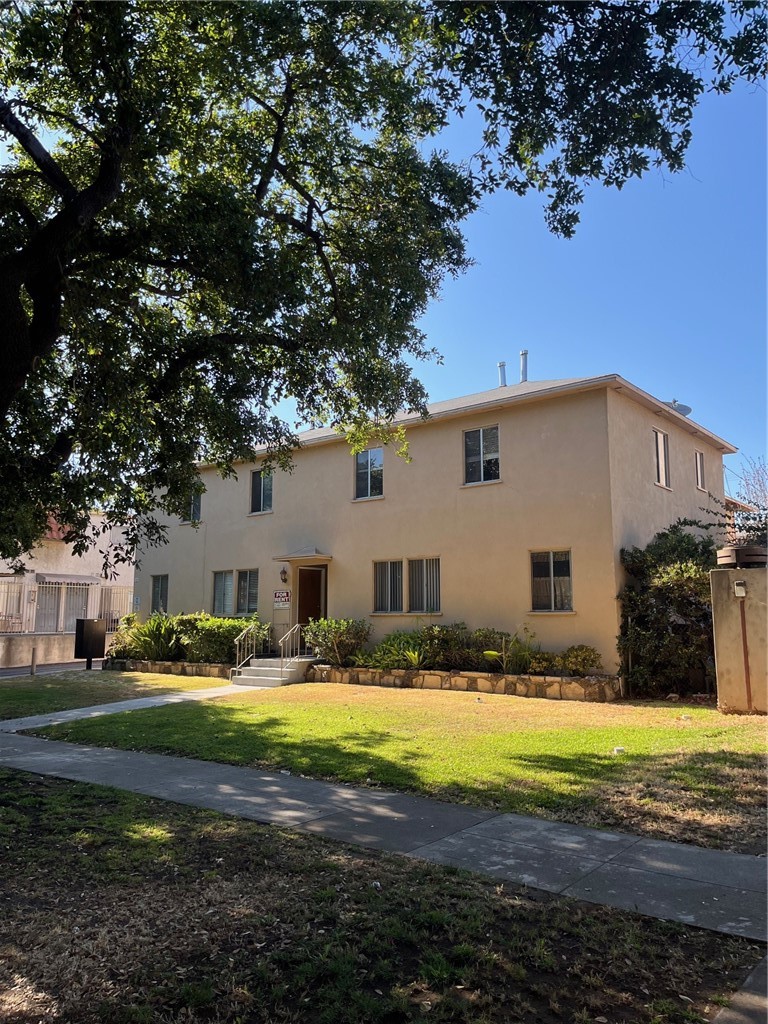 327 Riverdale, Glendale, CA 91204 — photo 1