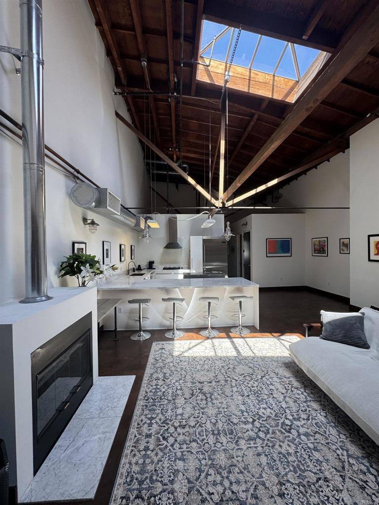 1046 Princeton Dr 201, Marina Del Rey, CA 90292 — photo 1