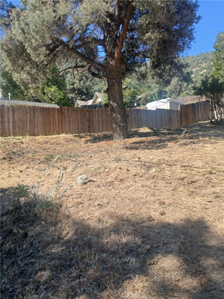 137 East End Dr., Frazier Park, CA 93225 — photo 1