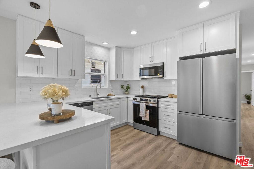 1745 W 39th Street, Los Angeles, CA 90062 — photo 1