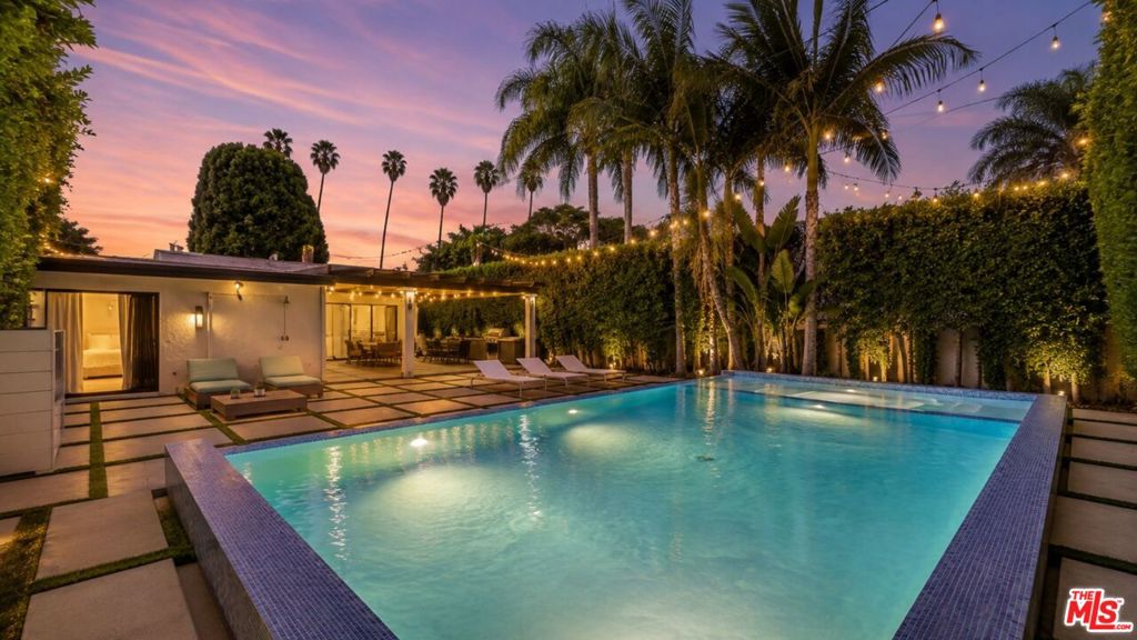 631 N Fuller Avenue, Los Angeles, CA 90036 — photo 1