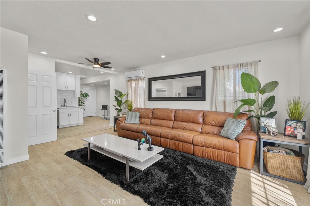 7941 Lemona Avenue, Panorama City, CA 91402 — photo 1