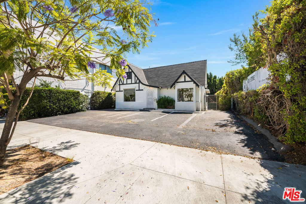 712 S Citrus Avenue, Los Angeles, CA 90036 — photo 1