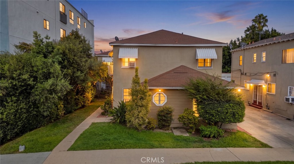 110 S Kings Rd, Los Angeles, CA 90048 — photo 1