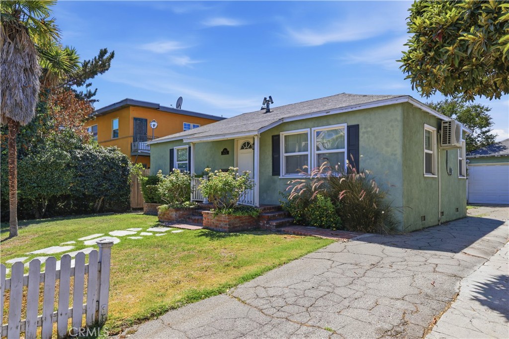 5701 Fair, North Hollywood, CA 91601 — photo 1