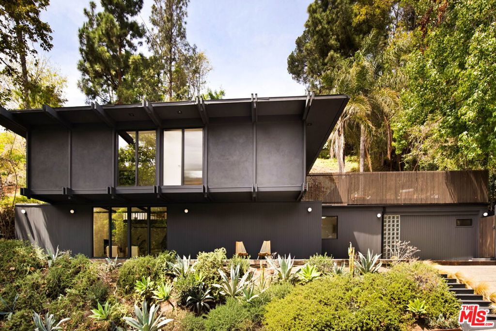 5649 Valley Oak Drive, Los Angeles, CA 90068 — photo 1