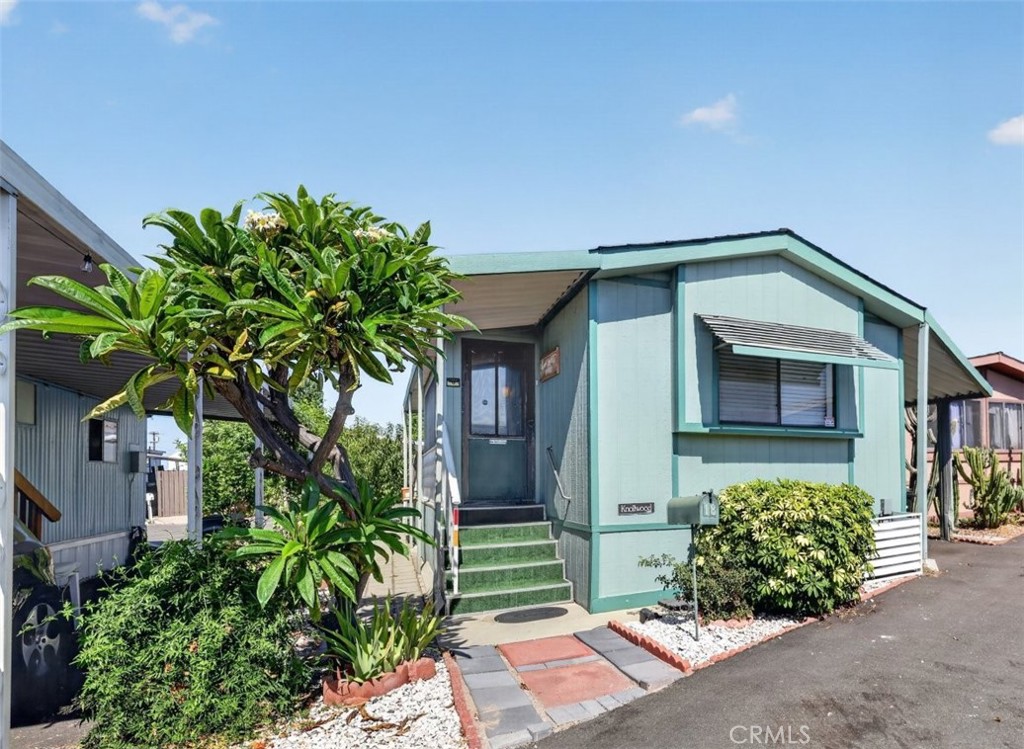 1020 S Mountain, Monrovia, CA 91016 — photo 1