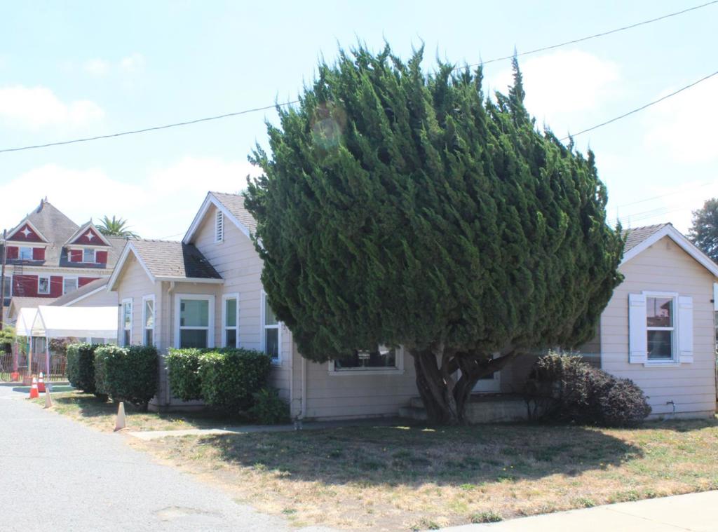 36 Tharp Avenue, Watsonville, CA 95076 — photo 1