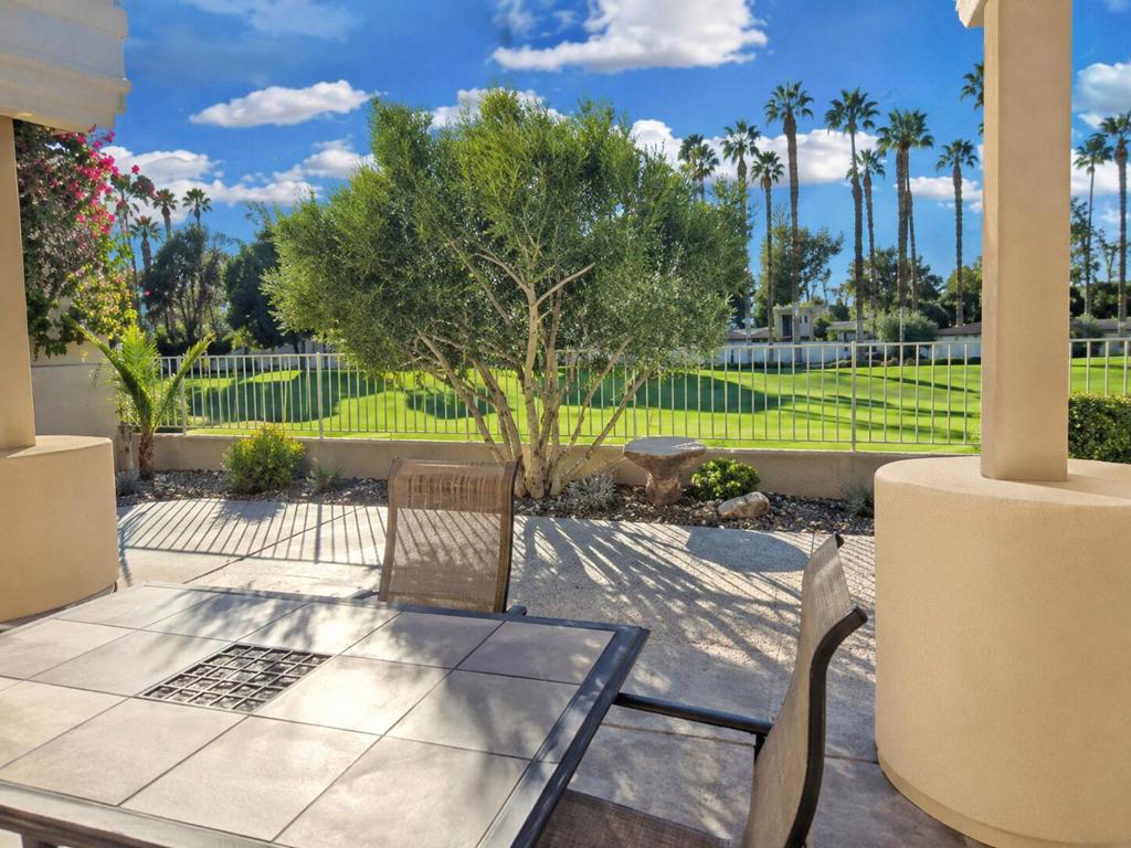 285 Kavenish Drive, Rancho Mirage, CA 92270 — photo 1
