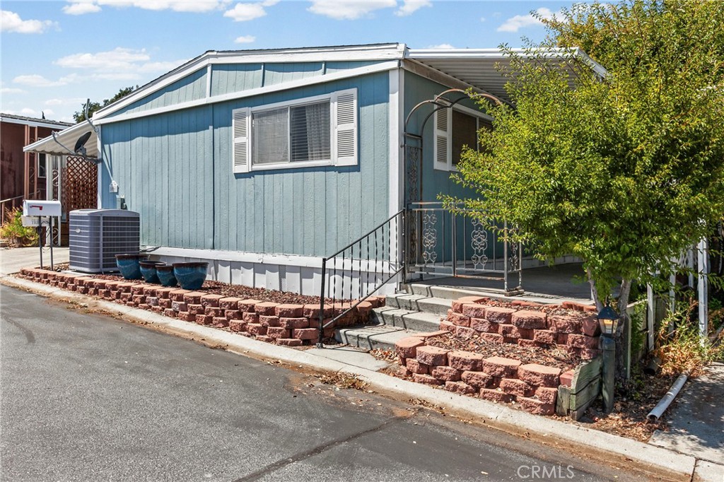 10961 Las Casitas, Atascadero, CA 93422 — photo 1