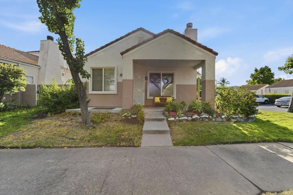 9113 Haussman Street, Elk Grove, CA 95758 — photo 1