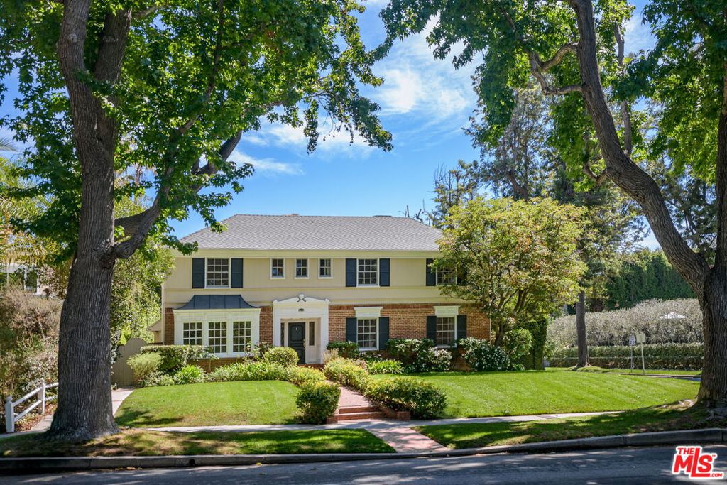 336 Loring Avenue, Los Angeles, CA 90024 — photo 1