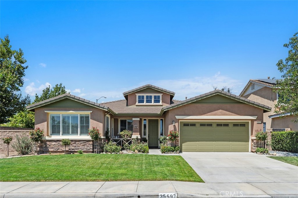 35597 Hawkeye, Murrieta, CA 92563 — photo 1