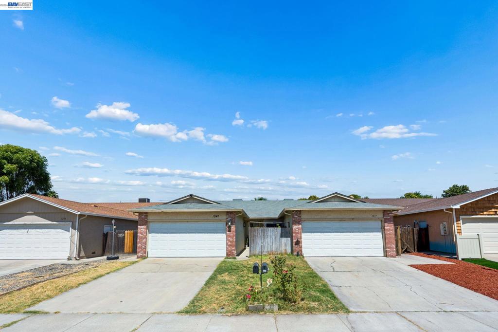 1247 Johnson Ct, Tracy, CA 95376 — photo 1